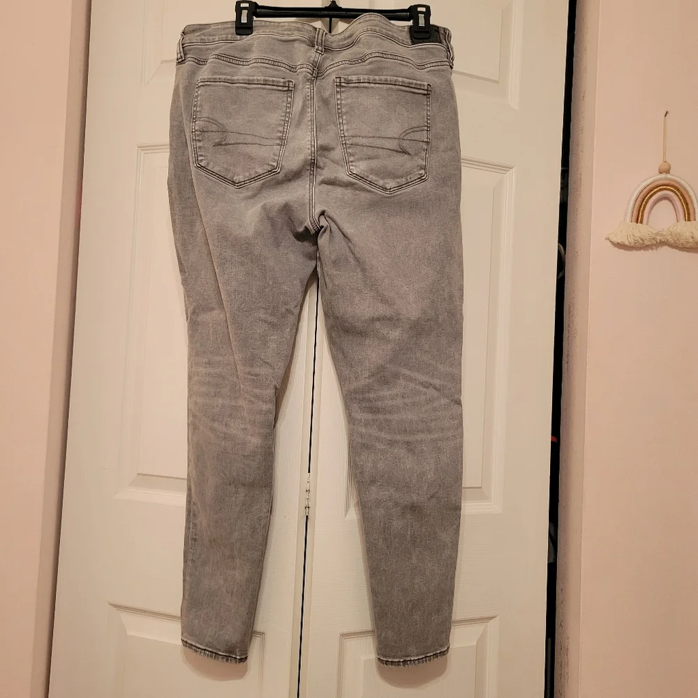 American Eagle Next Level Stretch Women's Gray Jeans